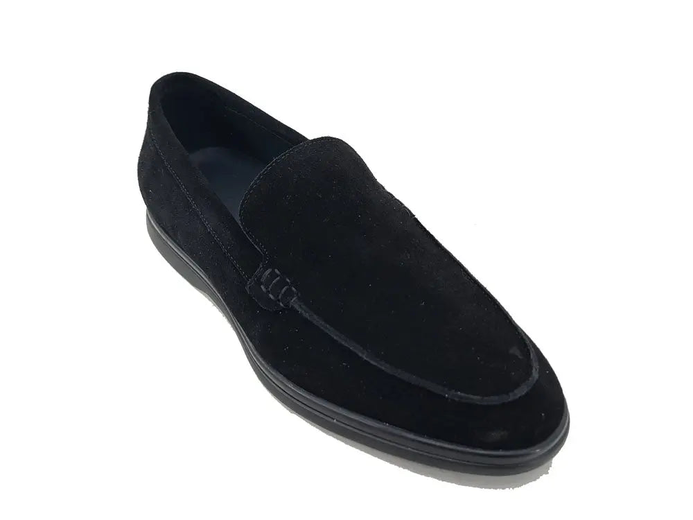 Supple Suede Loafer Carrucci