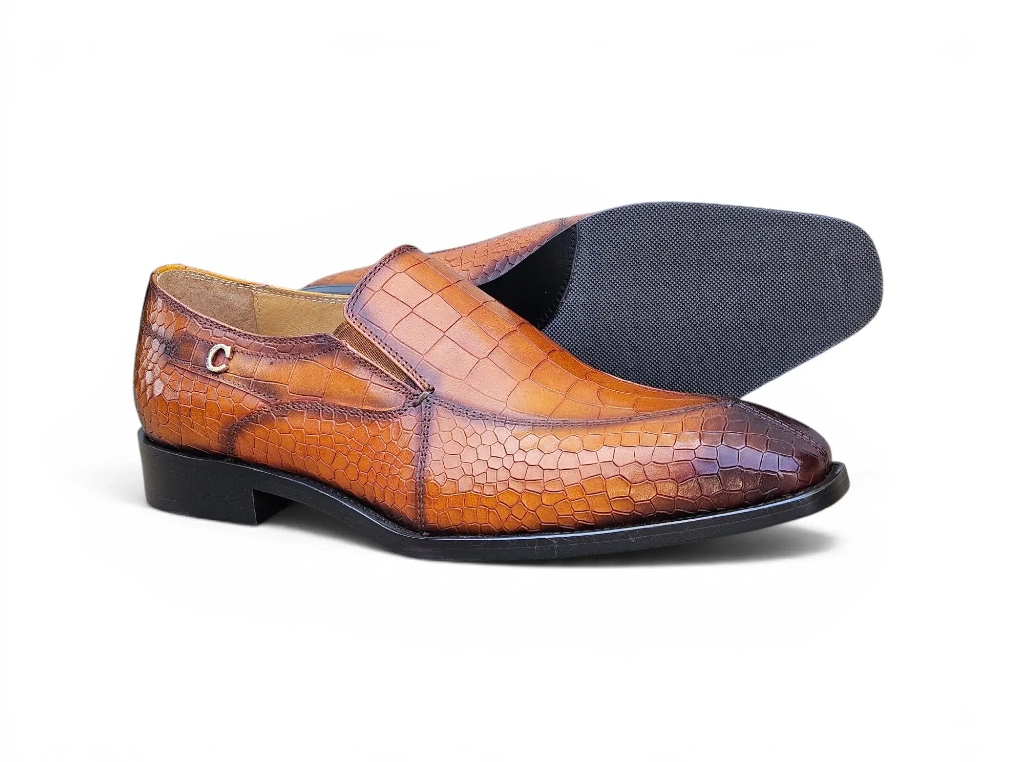 The Beaumont Embossed Loafer Carrucci
