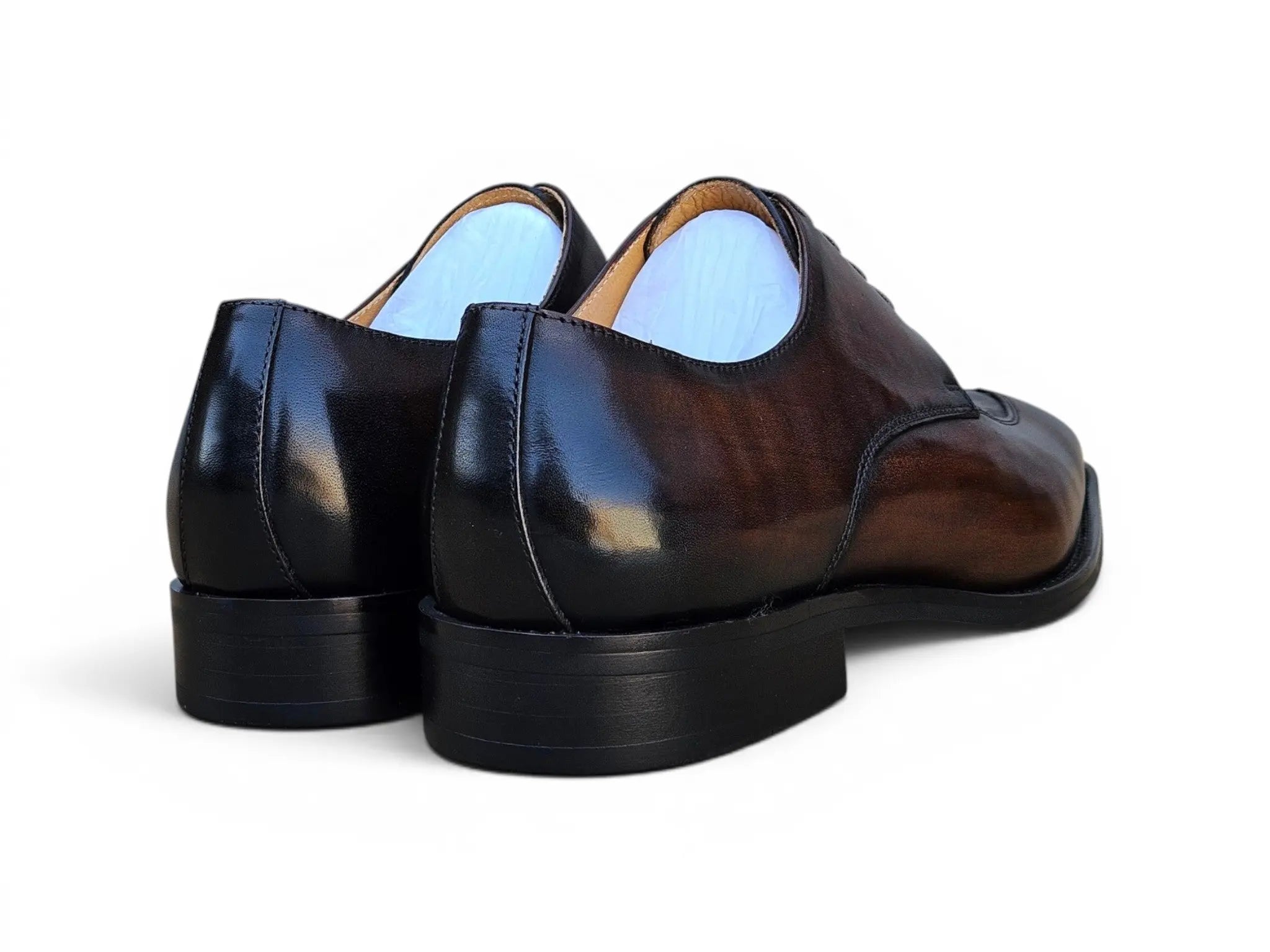 The Beaumont Split Toe Derby Carrucci Shoes