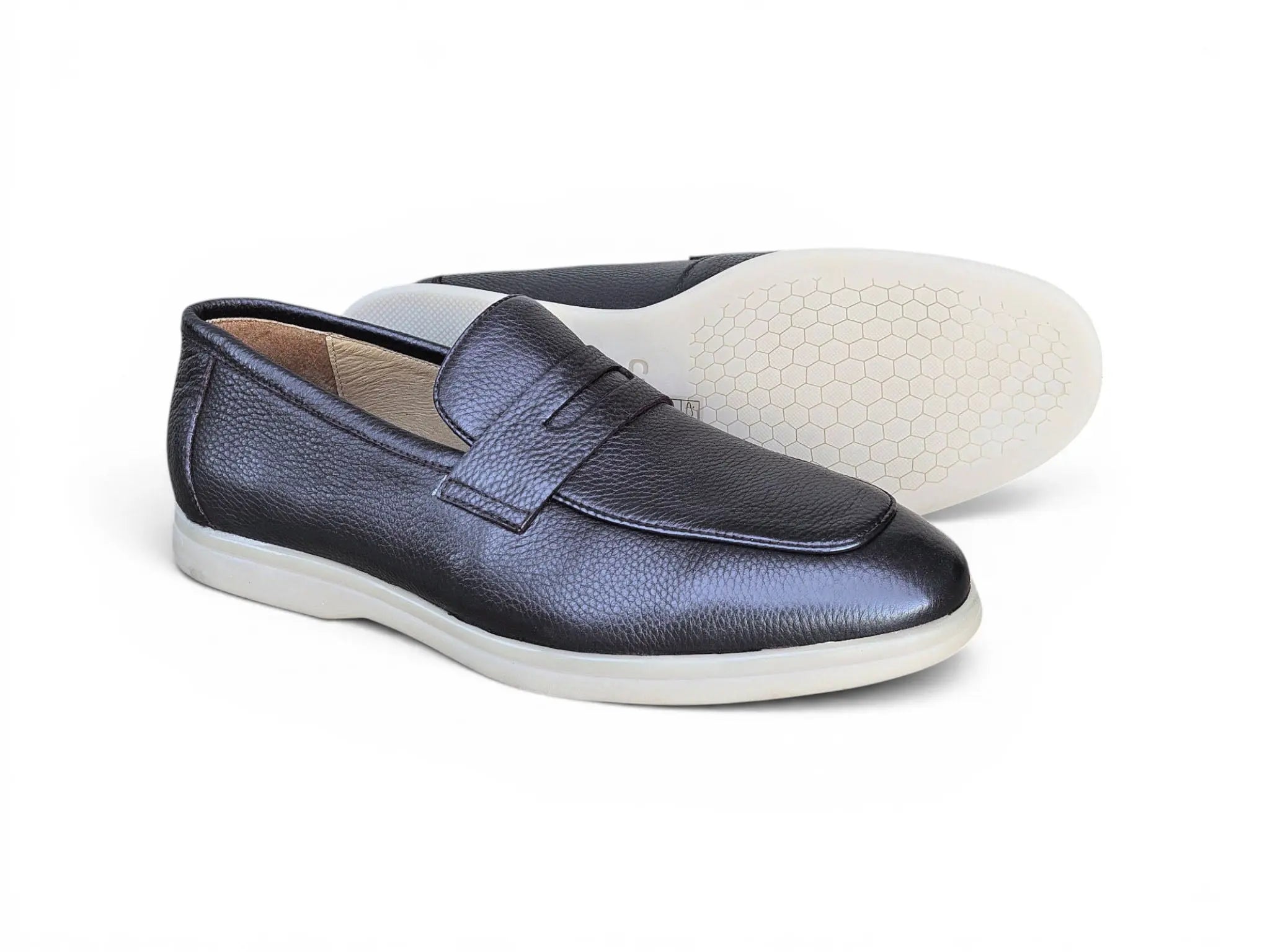 Tumble Calfskin Penny Loafer Carrucci