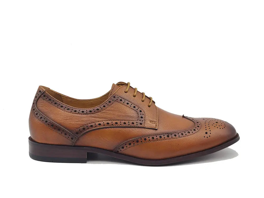 Tumbled Leather Blucher style Oxford with Flex Sole Carrucci