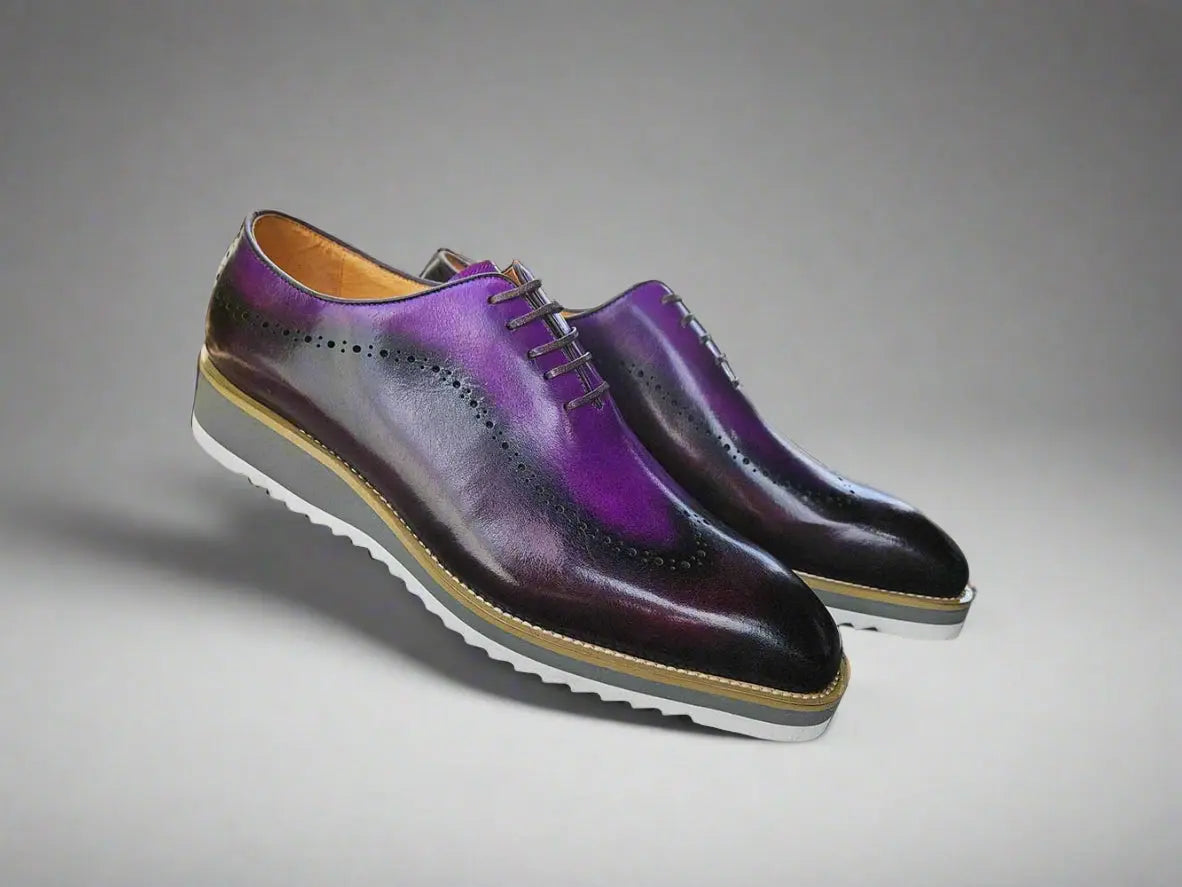 Two Tone Oxford With Lightweight Sole Carrucci