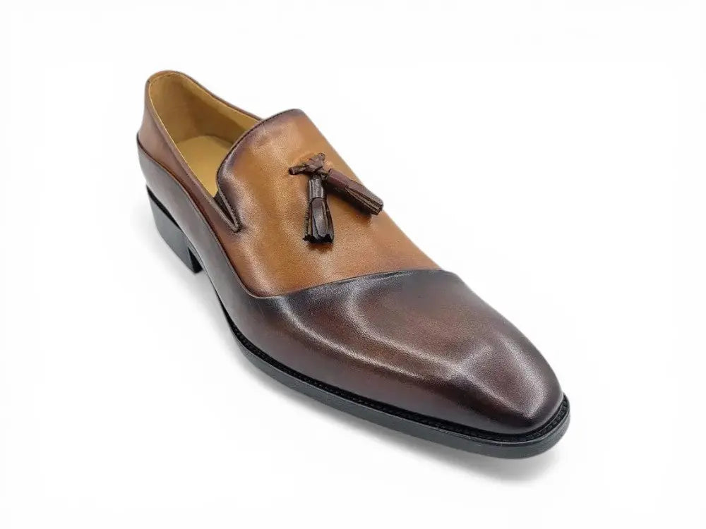 Two Tone Tassel Loafer Carrucci