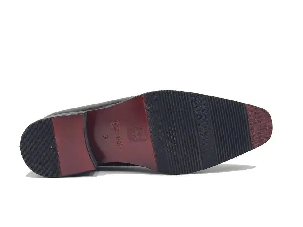 Wholecut Patent Leather Oxford Carrucci