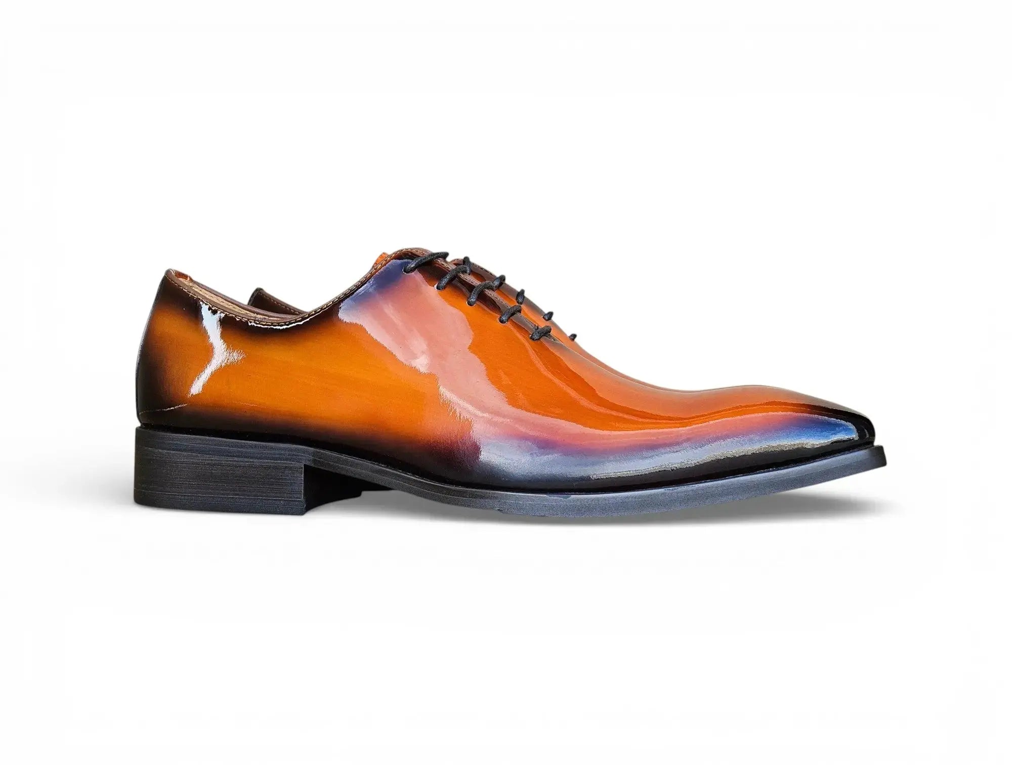 Wholecut Patent Leather Oxford Carrucci