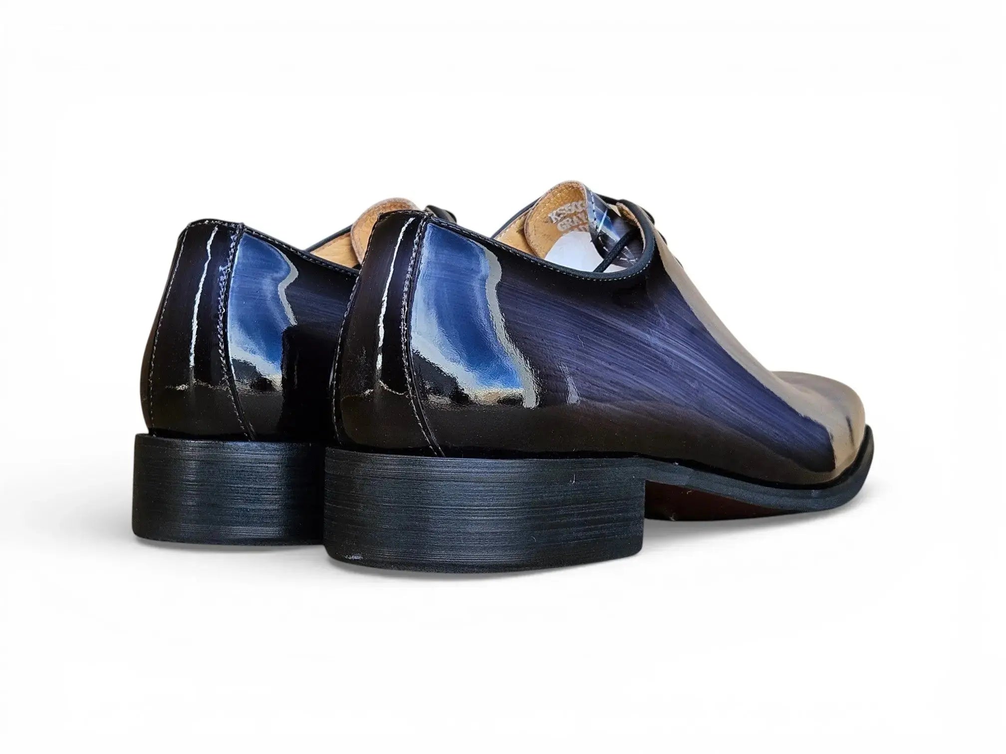Wholecut Patent Leather Oxford Carrucci