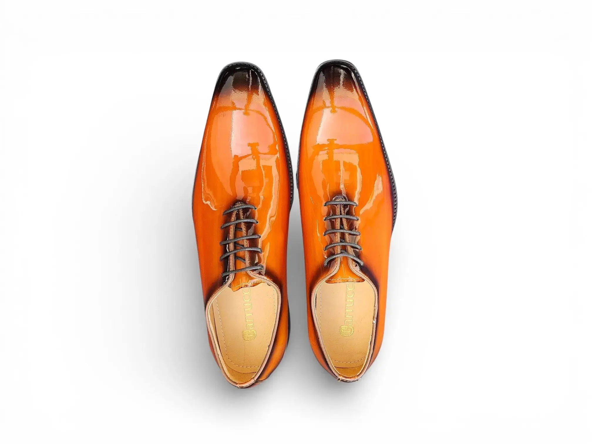 Wholecut Patent Leather Oxford Carrucci