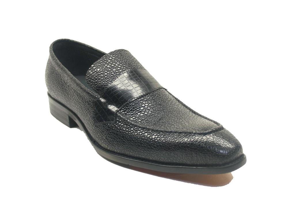 Caviar Calfskin Penny Loafer